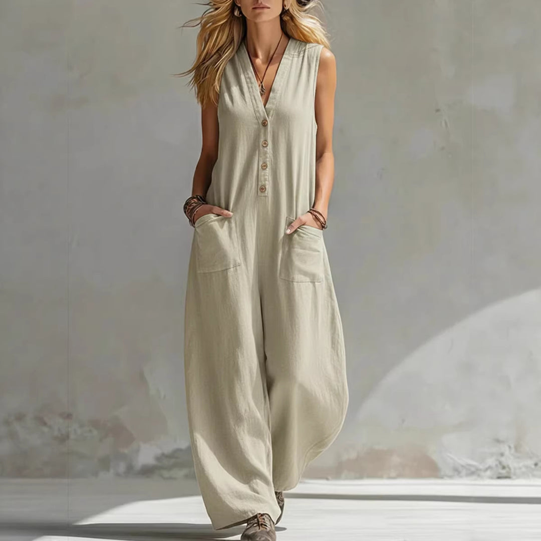 Dame Jumpsuit med dyb V-udskæring og praktiske lommer Skovae