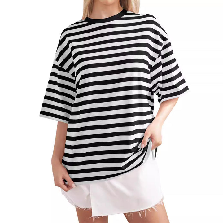 Dame store størrelse T-shirt med farverigt stribemønster og bred pasform Stilla