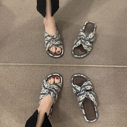 Dame slippers med moderne knude-design og komfortabel sål Stilla