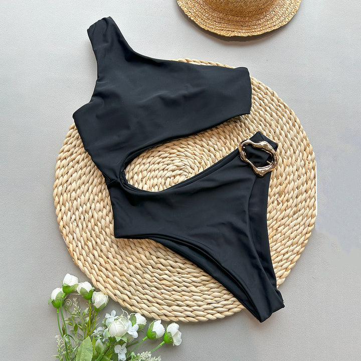 Dame onepiece bikini med asymmetrisk snit og dekorativ ring Stilla
