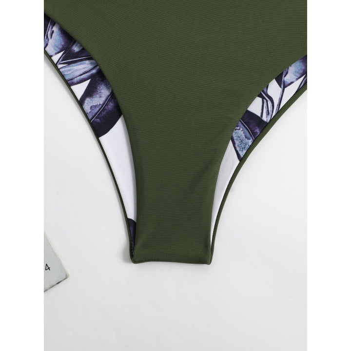 Dame triangel-bikini med moderigtigt blomsterdesign og ensidig strop Skovae