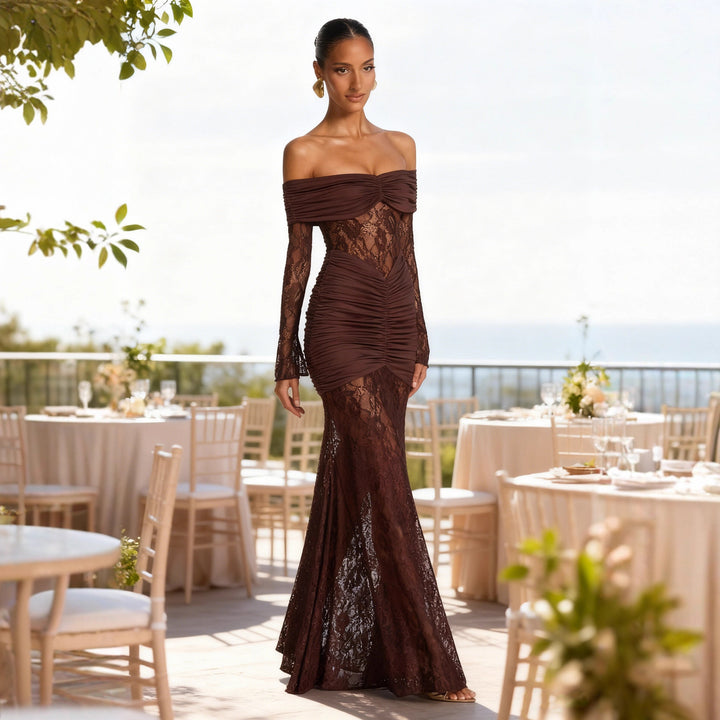 Damer Elegant Blonde Maxi Kjole med Raffinerede Flæsedetaljer og Off Shoulder Stropper Stilla