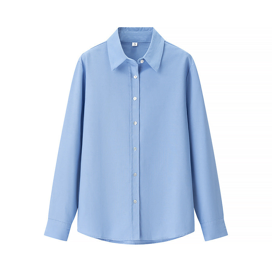 Dame langærmet bluse med elegant krave og smagfulde knapdetaljer Stilla
