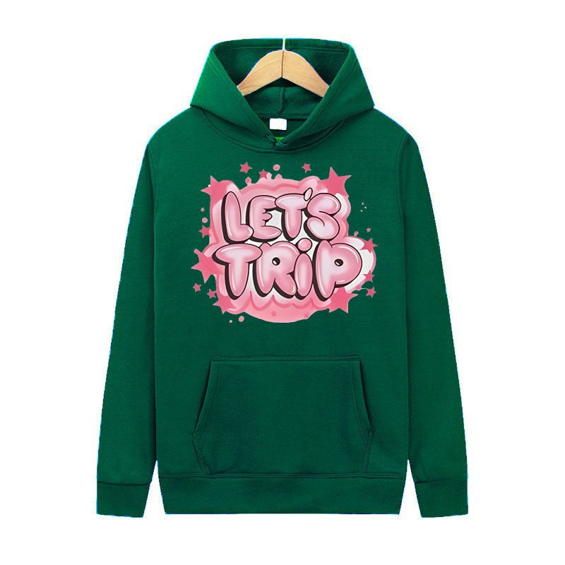 Dame hoodie med stilfuld graffiti print og behagelig pasform Skovae