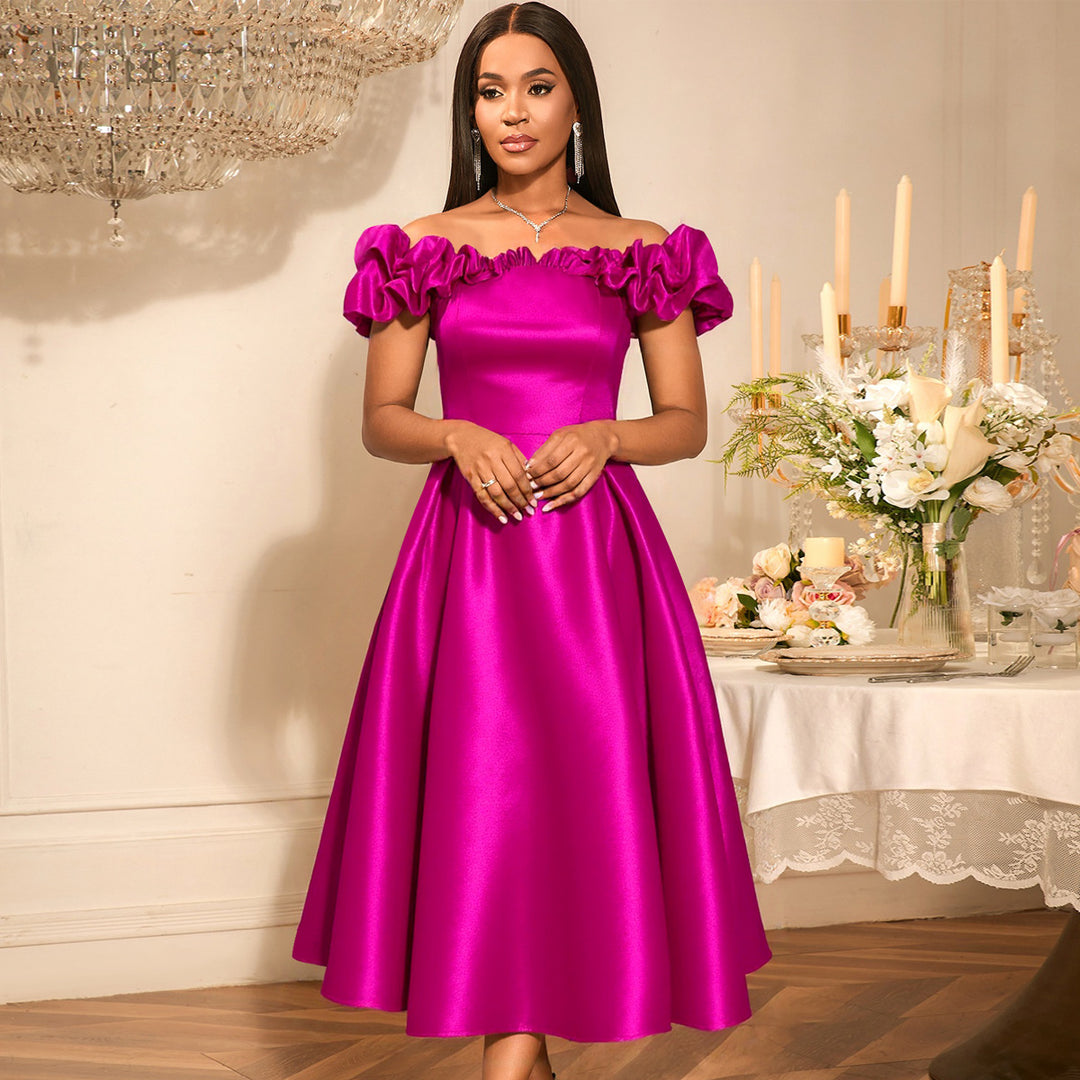 Dame Midi-festkjole med off-shoulder design og voluminøse flæser