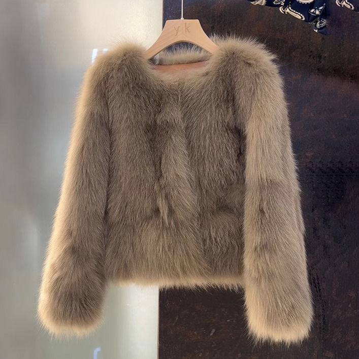 Kvinders elegante faux fur jakke med kort snit Stilla