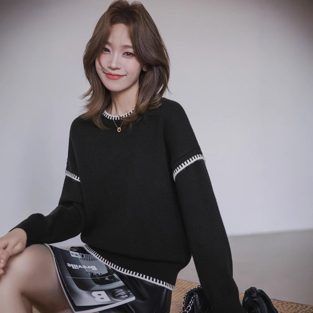 Kvinders hyggelige sweater med tekstureret kant og moderne accenter Stilla