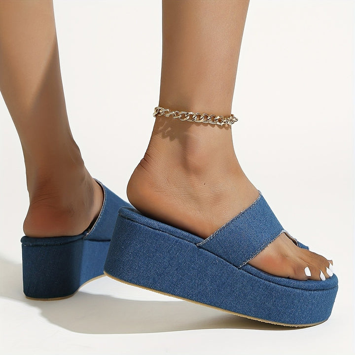 Dame Wedge-Pantoletten med moderigtig Denim-overdel og skridsikker sål Stilla