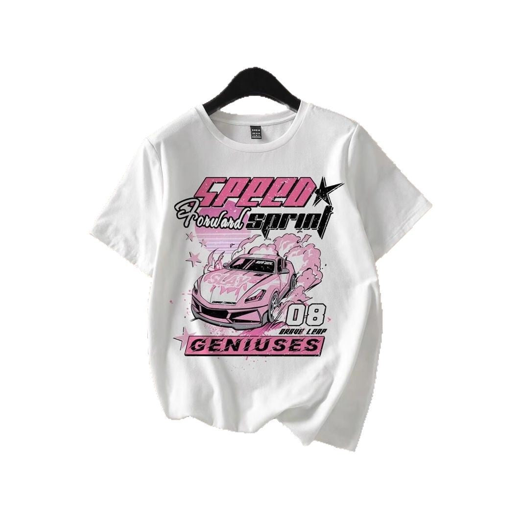 Dame T-shirt med kreativ bilmotiv og urbant skrift Skovae