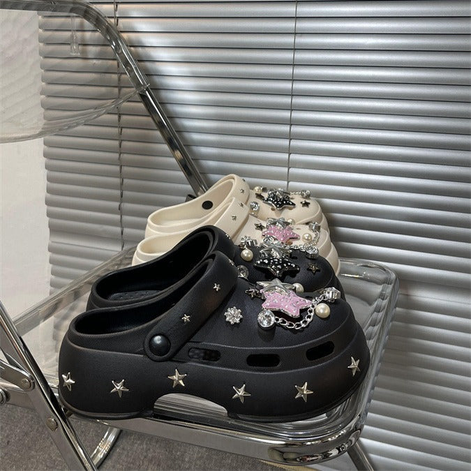 Dame Kreative og fashionable Clogs med funklerende applikationer Stilla