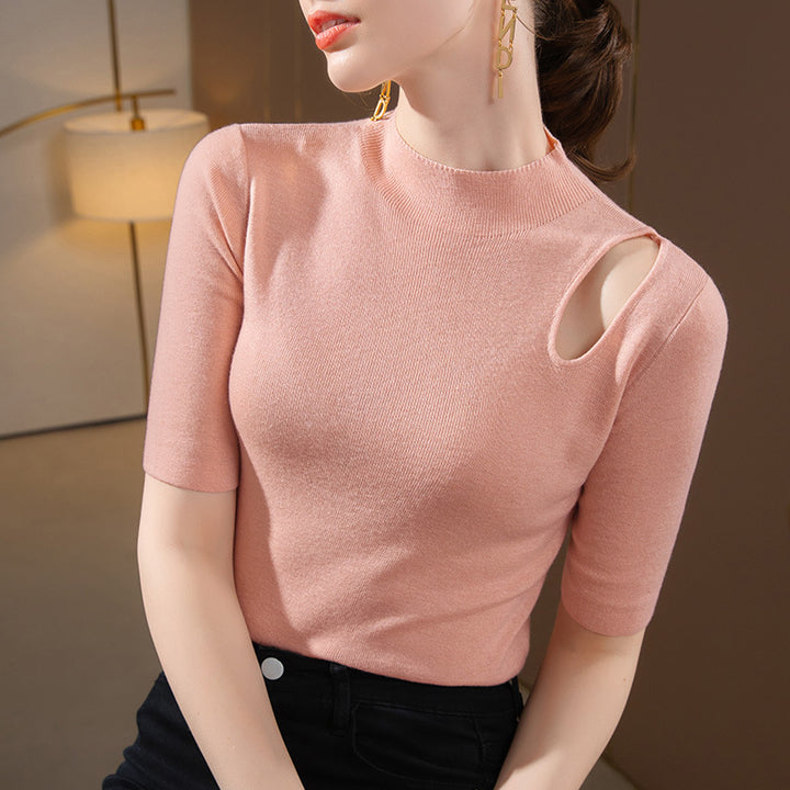 Dame modigt kortærmet shirt med unikke cut-out-detaljer og elegant ståkrave Stilla