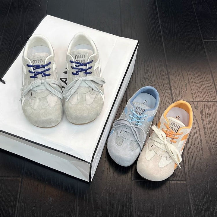 Dame mode Sneakers i sporty design med funktionel materialmix Stilla
