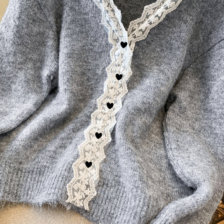 Kvindernes elegante strikkede sweater med blondeudsmykning Stilla