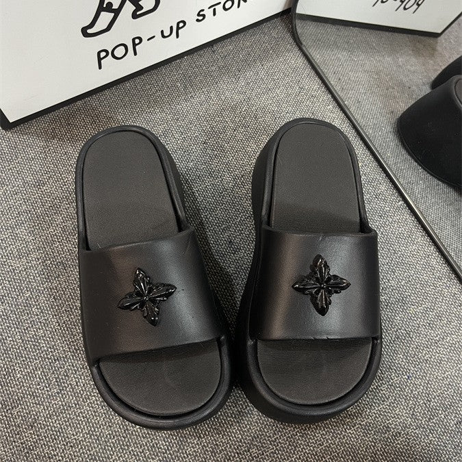 Dame komfortable og stilfulde slip-ons med elegant blomster-applikation Stilla