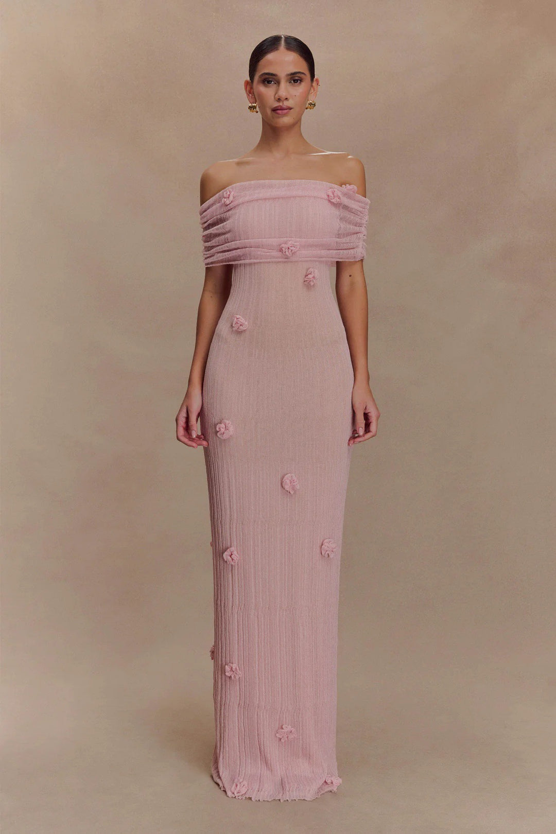 Damer Elegant Maxikjole med Off-Shoulder-design og delikate 3D-blomsterapplikationer Skovae