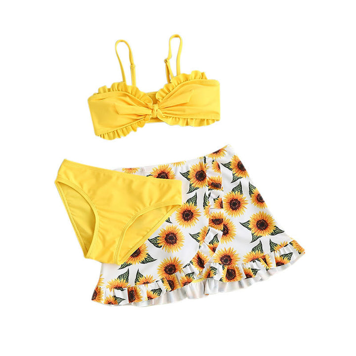 Dame bikini-sæt med blomstret omslagsnederdel og stilfuld top Stilla
