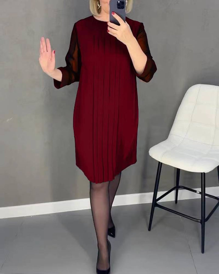 Dame Plisse aften kjole med gennemsigtige ærmer og elegant snit Stilla