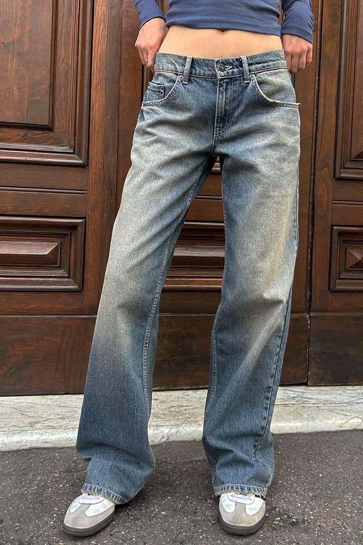 Dame brede jeans i afslappet snit med høj talje Stilla