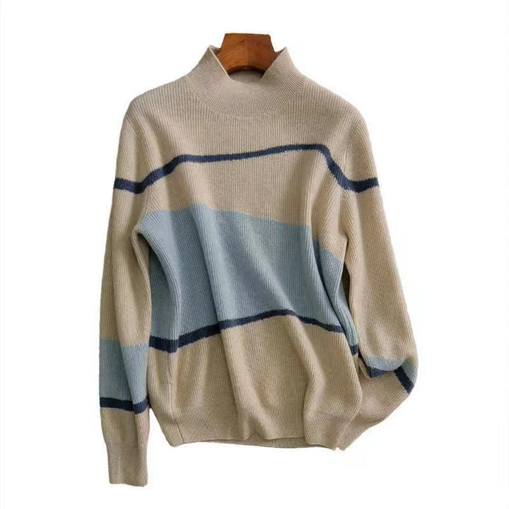 Dame behagelig rullekrave sweater med moderigtig stribemønster Stilla