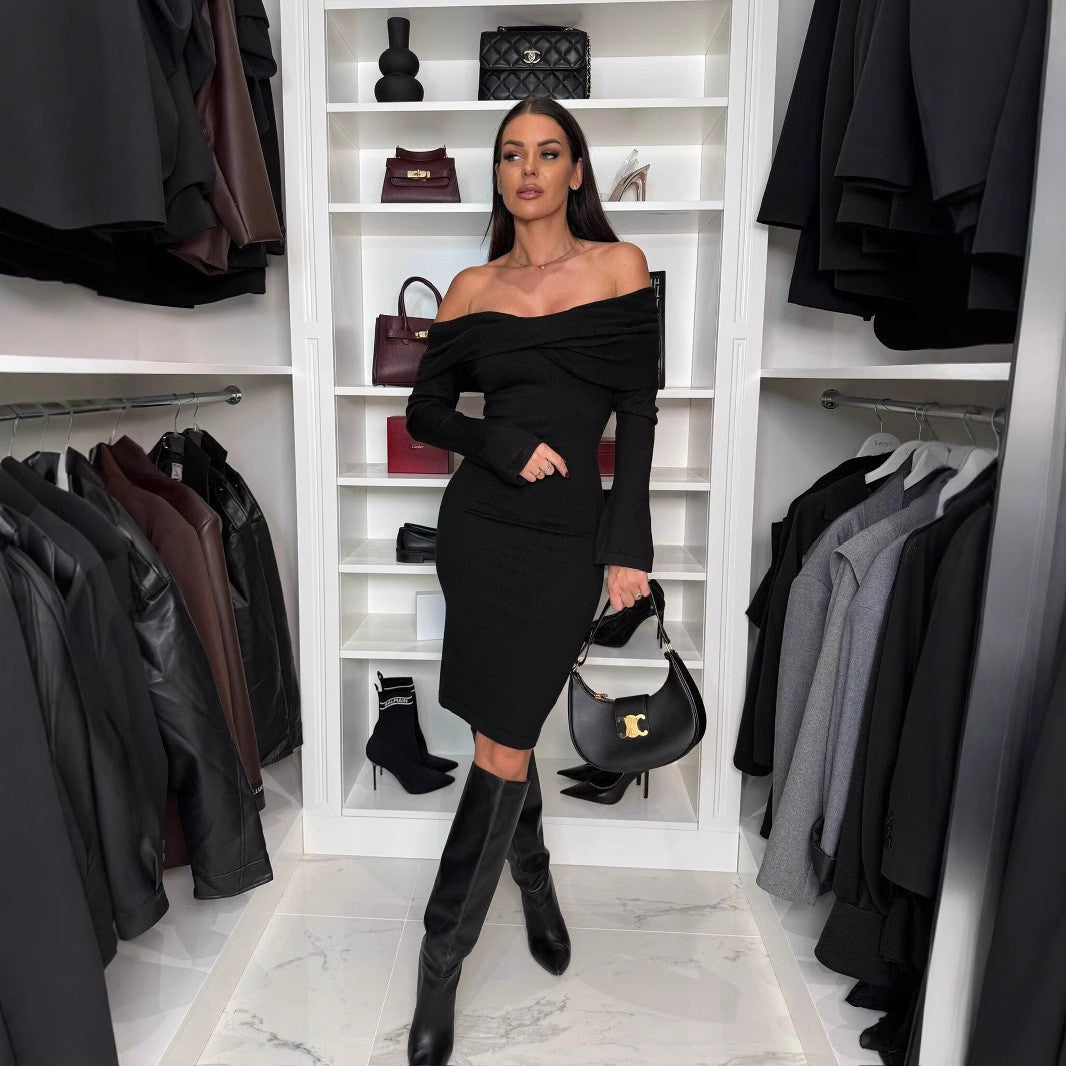 Dame Off-Shoulder Minikjole med elegant indpakningsdesign og lange ærmer Stilla
