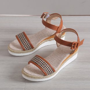 Dame Plateau-sandaler med justerbar rem og fashionable dekorativt mønster Stilla