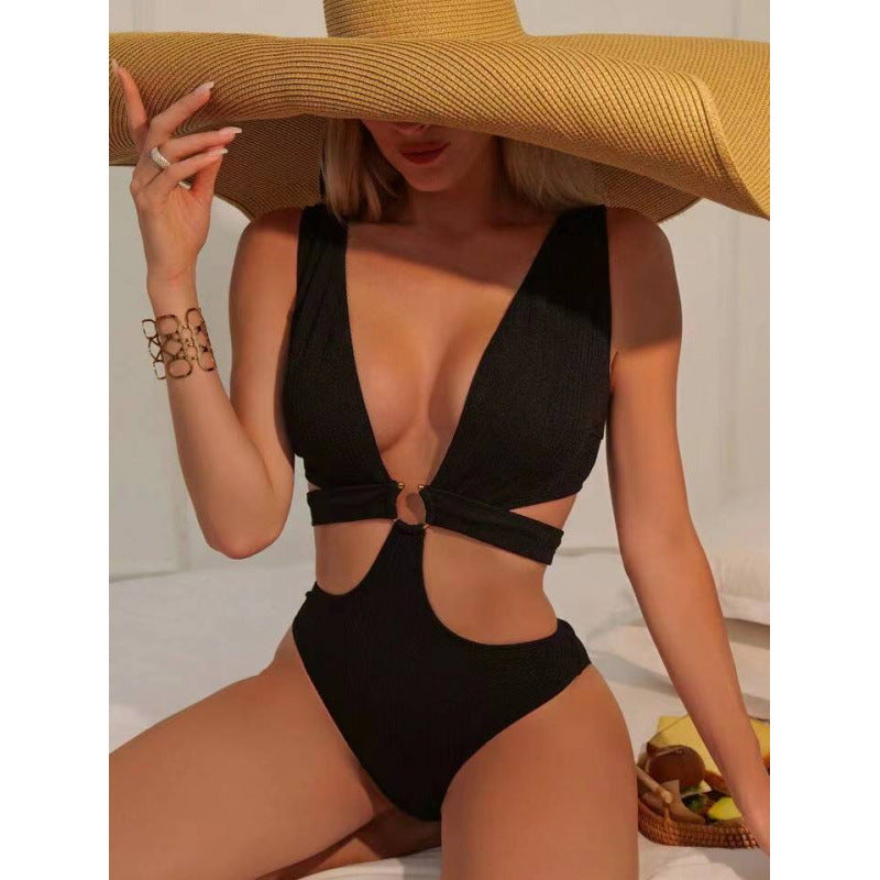 Dame Cut-Out Badedragt med elegant indviklet detalje Skovae