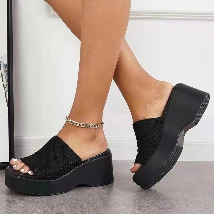 Dame Plateau-sandaler med elastisk overdel og skridsikker sål Stilla