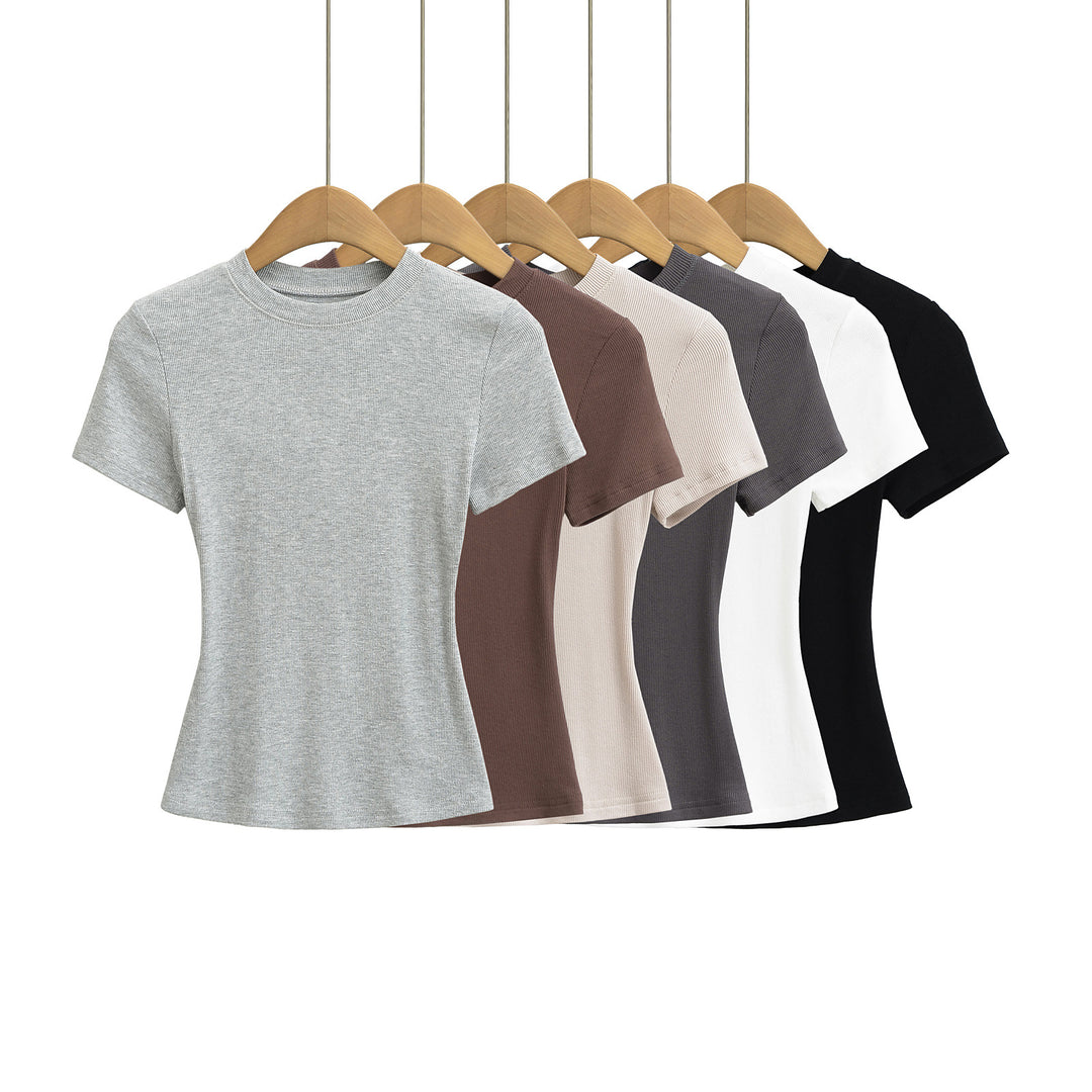 Dame Figurnær Kortærmet T-shirt lavet af højkvalitets ribmateriale med Rundhalset uddybning Stilla