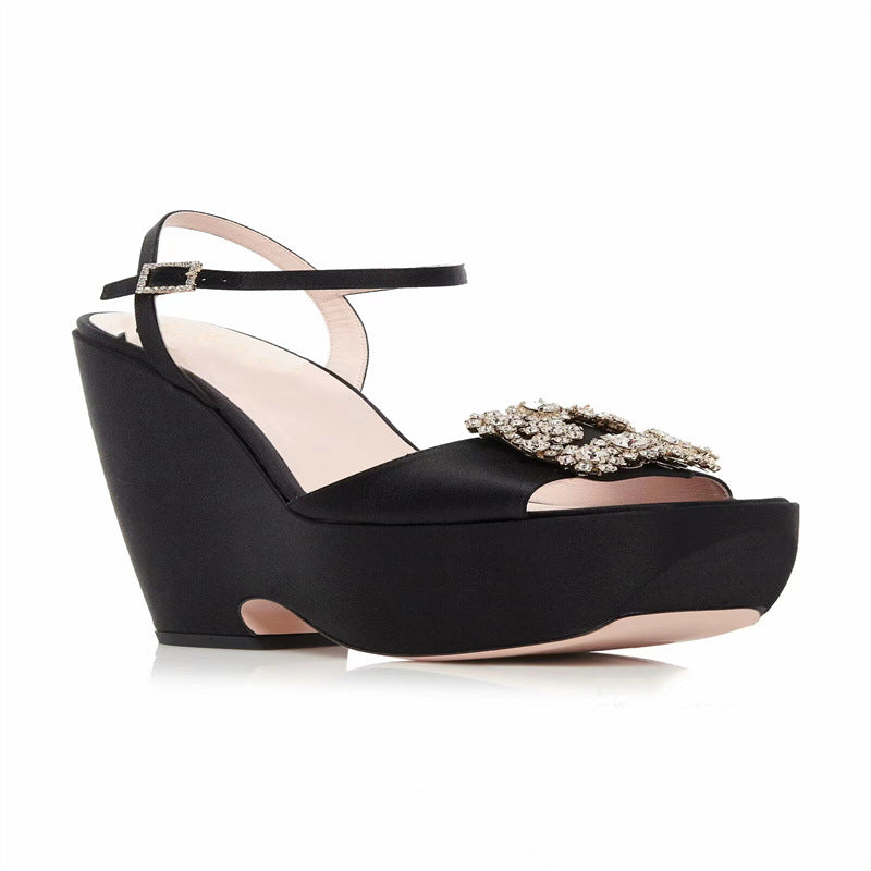 Femme Stilfulde Wedge-Hæle med Pyntede Detaljer Stilla