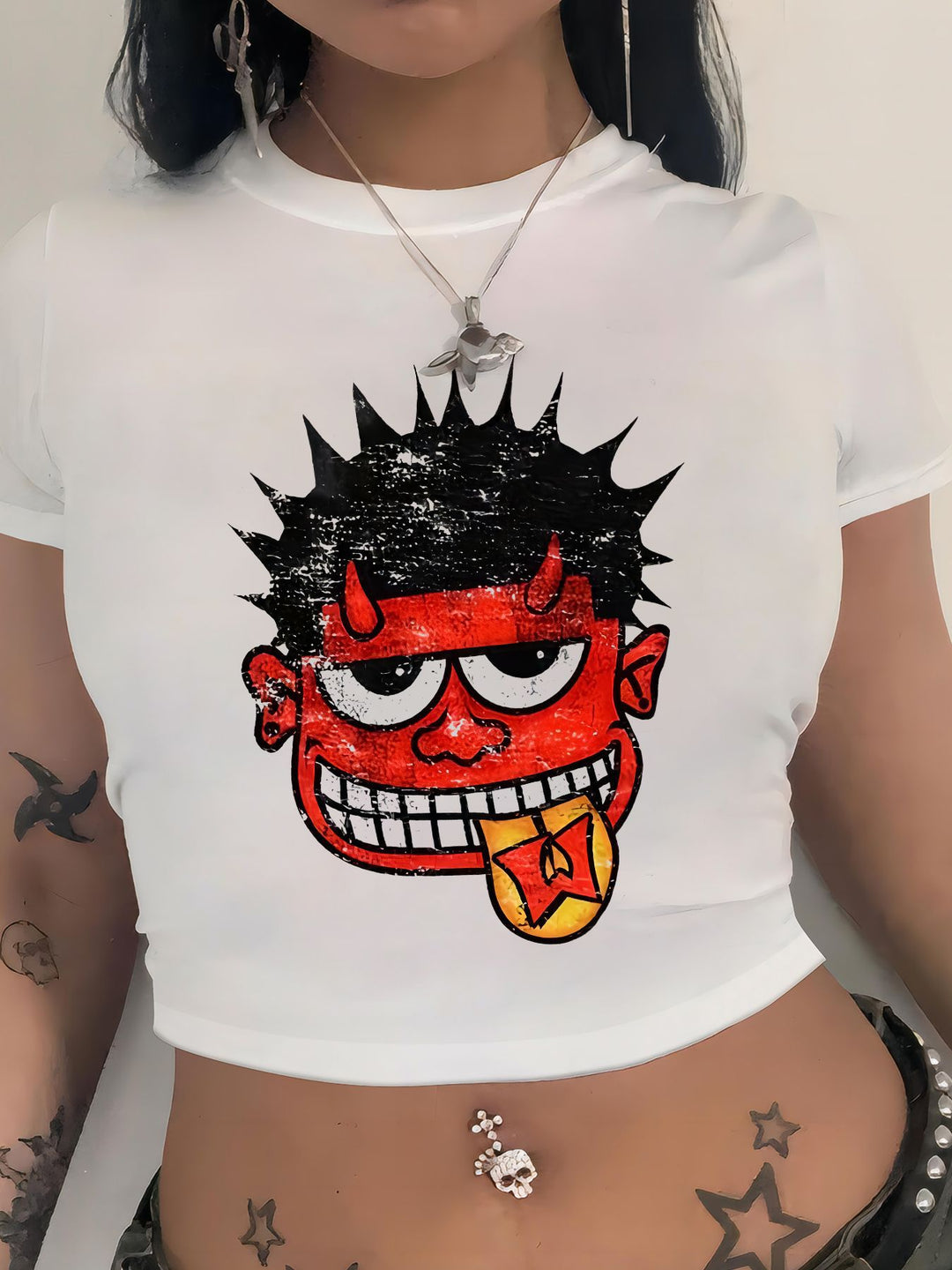 Dame Crop-T-Shirt med kreativ nostalgi-tryk og afslappet pasform Skovae