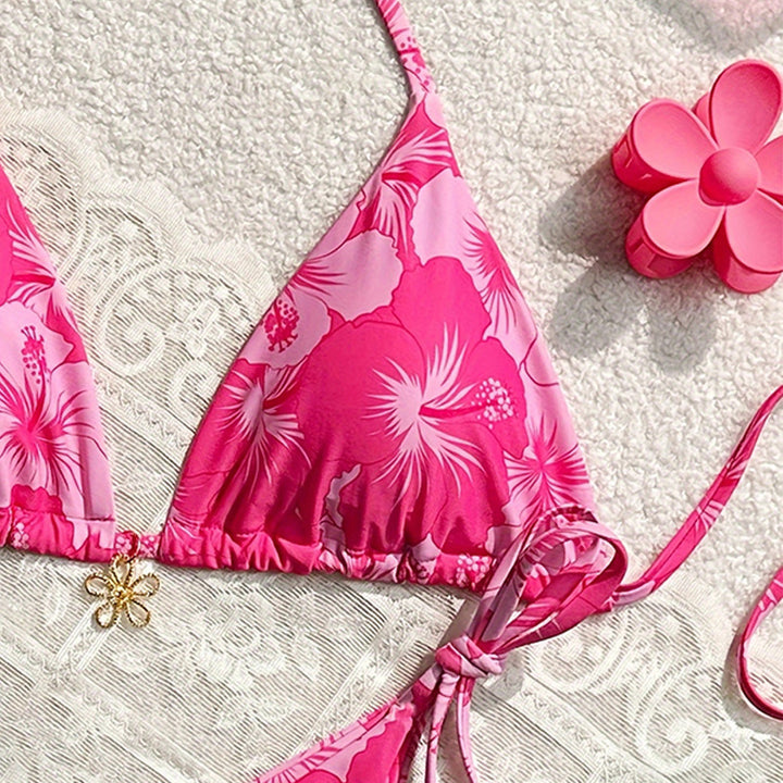 Dame triangel-bikini med blomsterprint og justerbare bindebånd Skovae