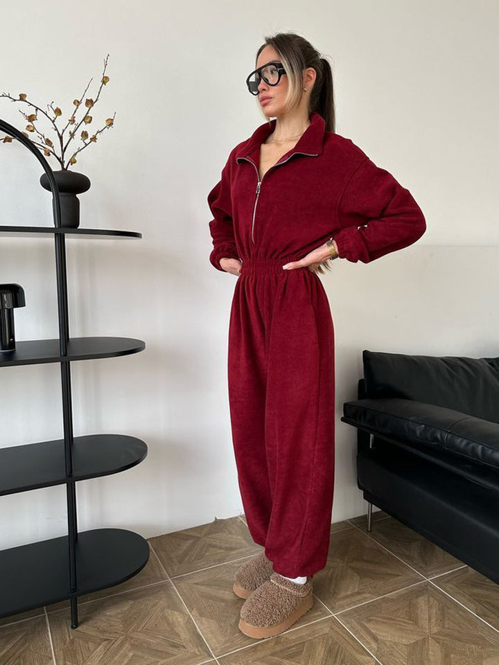 Damer behagelig og stilfuld fleece-jumpsuit Stilla