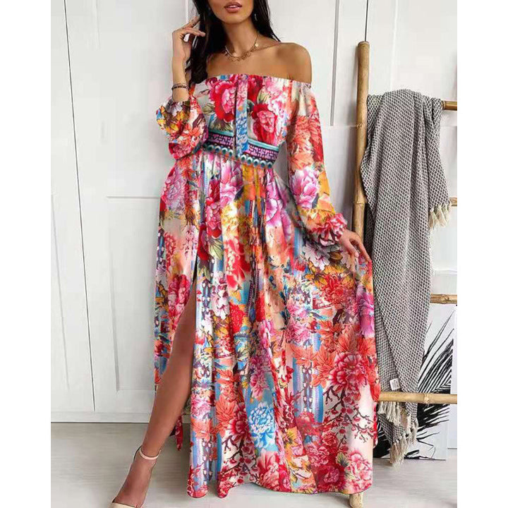 Dame Maxikjole med gardinlignende floral design og off-shoulder snit Stilla