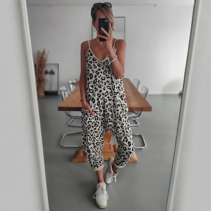 Dame jumpsuit med afslappet leopardmønster og praktiske lommer Stilla