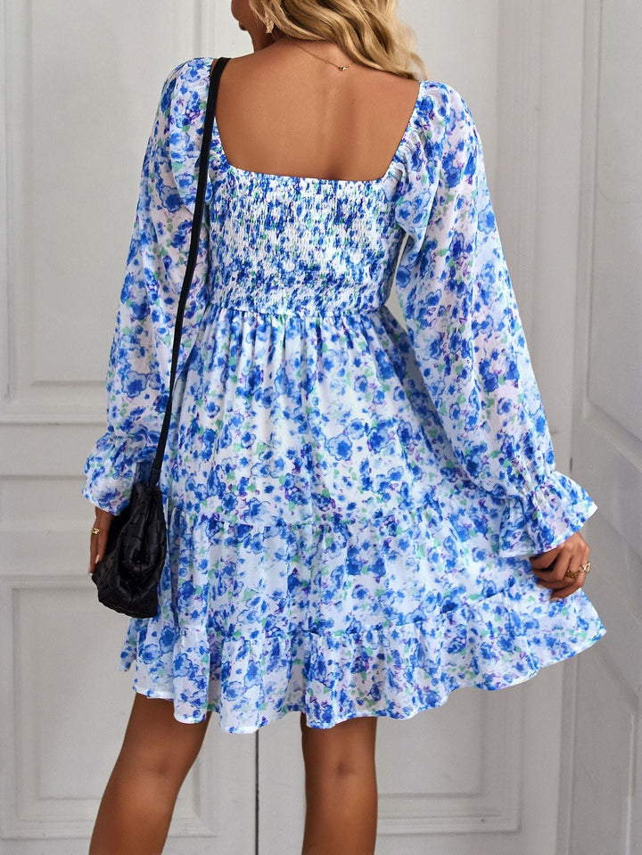 Stilla | Square Neck Lange Ærmer Fit Flare Mini Kjole