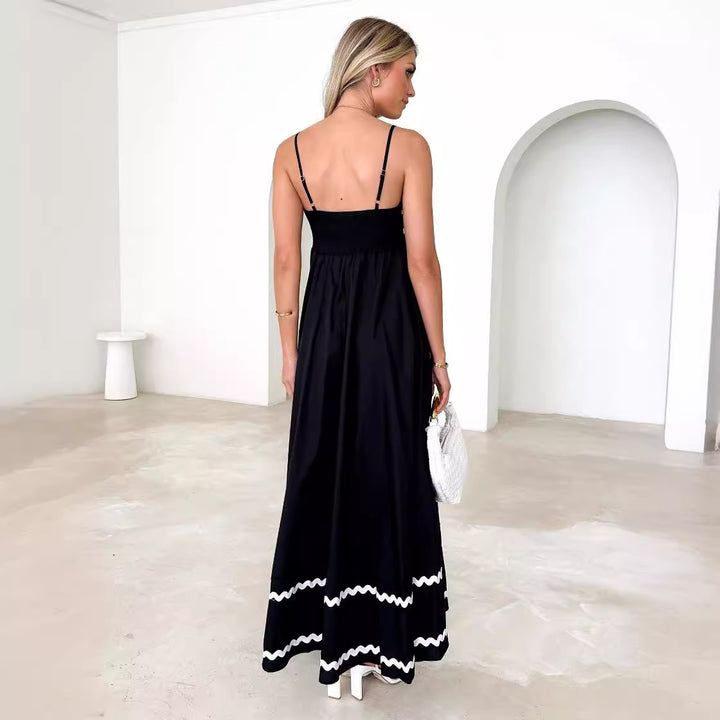 Damen sommer maxi kjole i elegant A-linie snit med sofistikerede dekorative detaljer Stilla