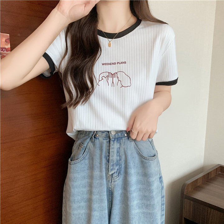 Femme Ribbed Graphic Tee med kontrasterende kanter Stilla