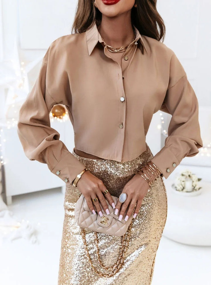 Dame Elegant og alsidig bluse med flot krave og raffinerede knapper Stilla