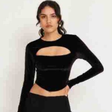 Dame Cropped Langærmet top med innovativt cut-out design Skovae