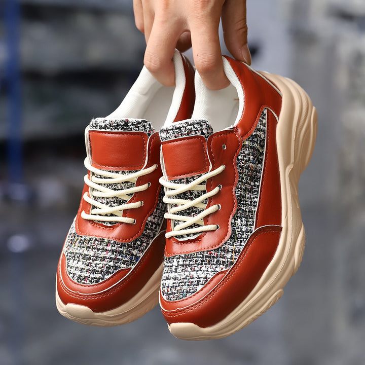Dame Sneakers med struktureret overmateriale og åndbar sål Stilla