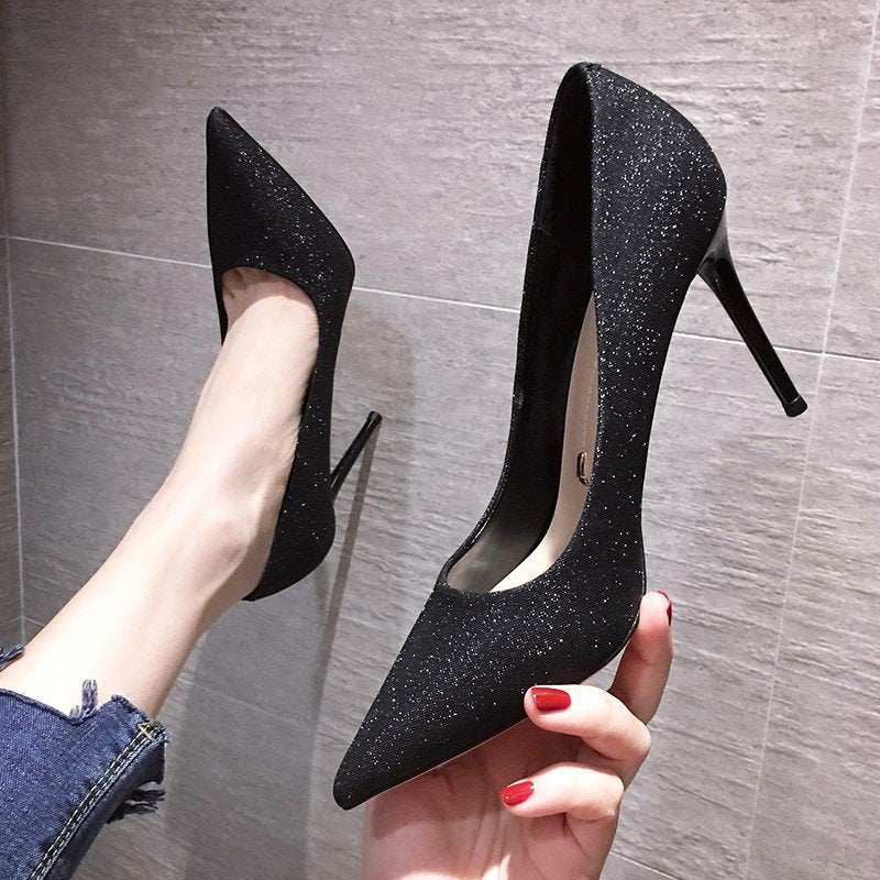 Dame Funklende Stiletto-hæle med Elegant Spids Tå-design Stilla