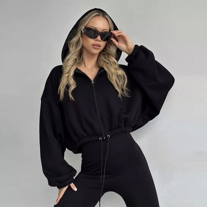 Dame afslappet hoodie med tætsiddende snit Stilla