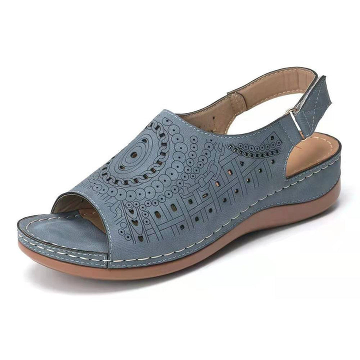 Dame Sporty Sandaler med dekorativt snit og ergonomisk fodseng Stilla