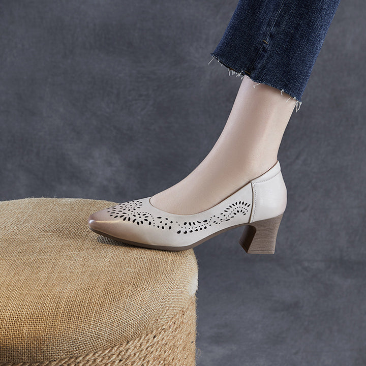 Dame elegante perforerede blokhæls pumps Stilla