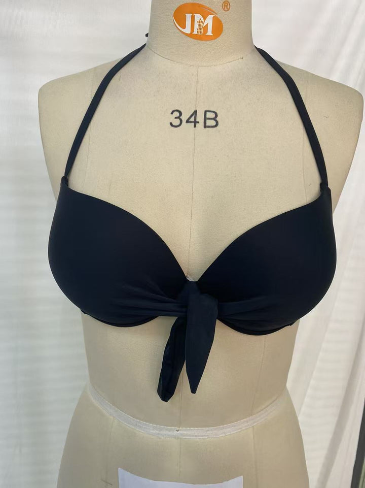 Dame bikini-top med elegant knude-detail Skovae