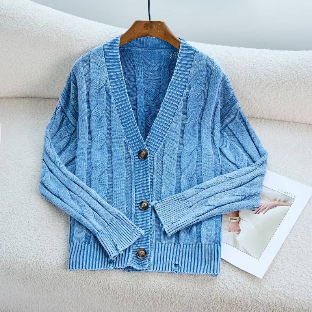 Dame chunky strik cardigan med V-hals og dekorative knapper Stilla