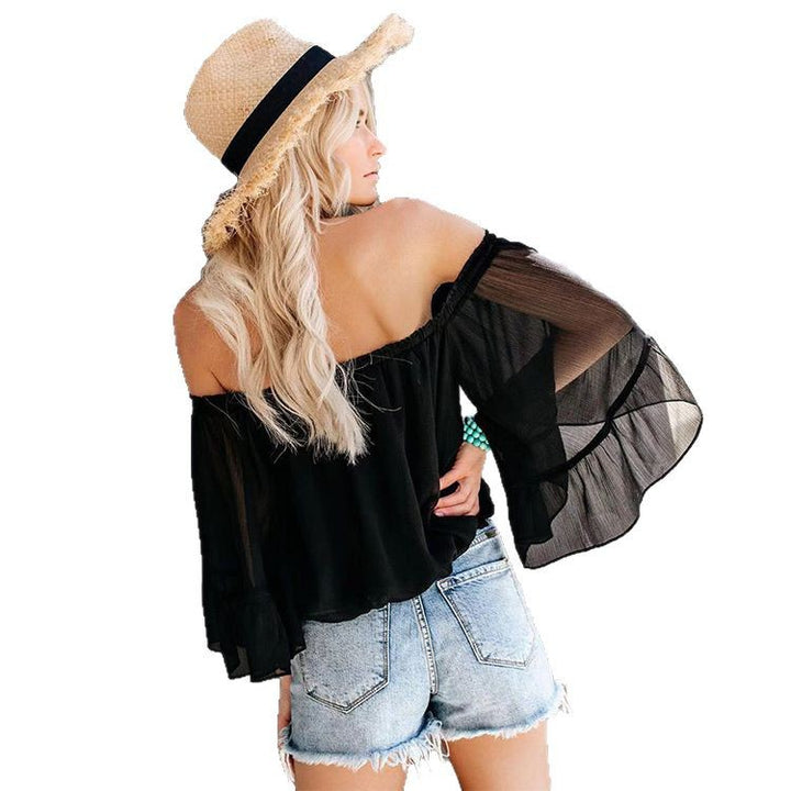 Kvinders bluse med bred ærme og off-shoulder design Skovae
