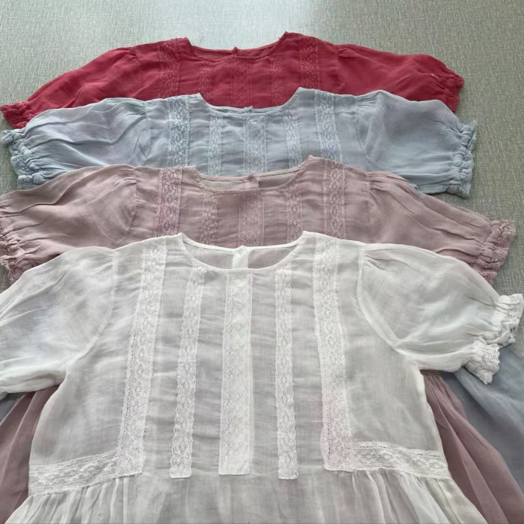 Femme Spids Detalje Midi Kjole Stilla