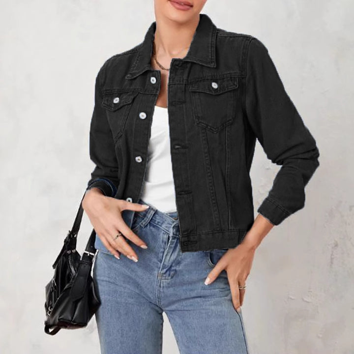 Dame Denimjakke i moderne snit med trendy detaljer Stilla