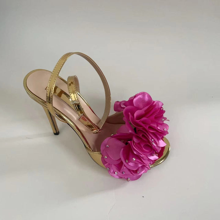 Dame blomsterdekorerede højhælede sandaler med remdetalje Stilla